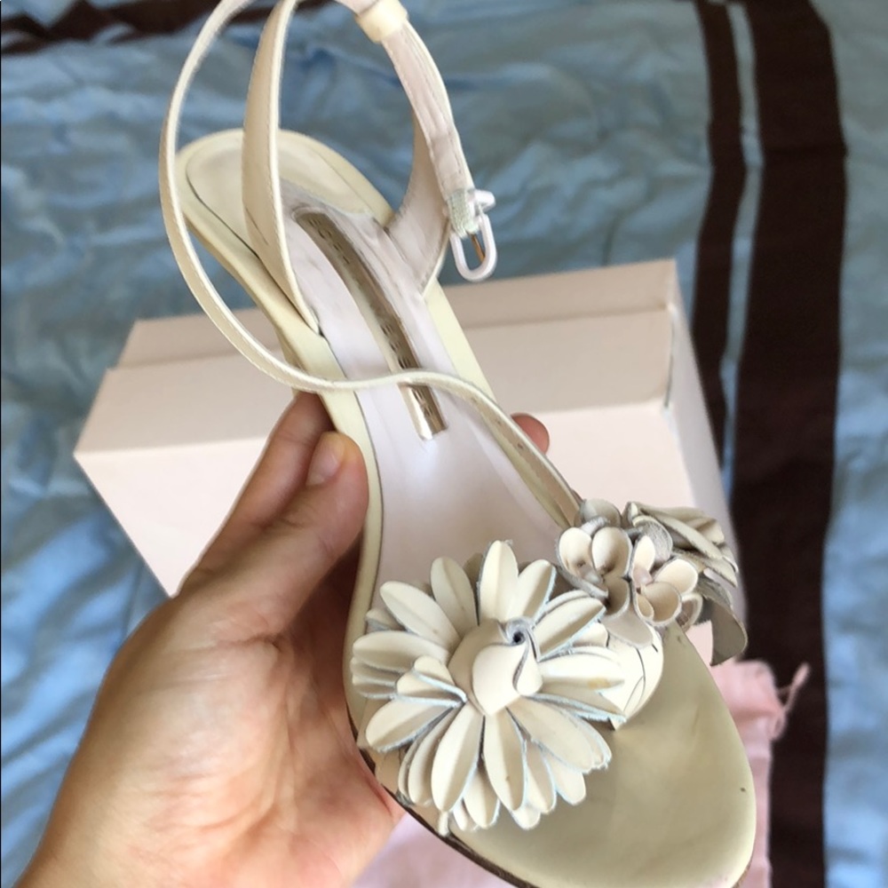 Beautiful light pink sandals - Picture 4 of 8